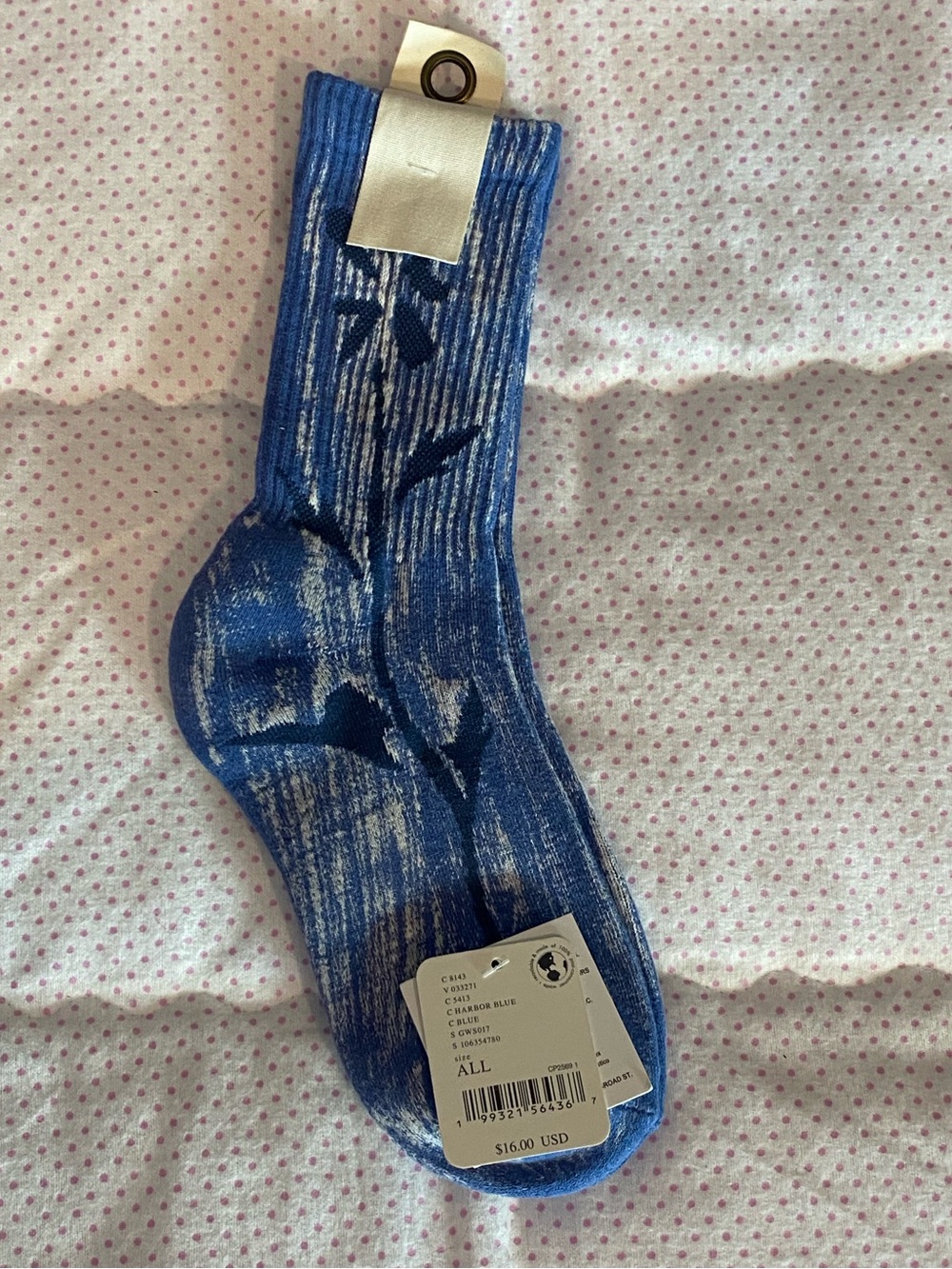 NWT Free People Harbor Blue Floral Crew Socks One Size